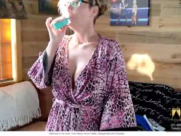 webcam girl champagnefun image #5803456