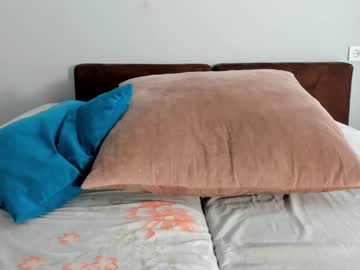 webcam girl naomi_25 image #1397742
