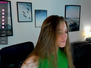 webcam girl maliatale image #4106351