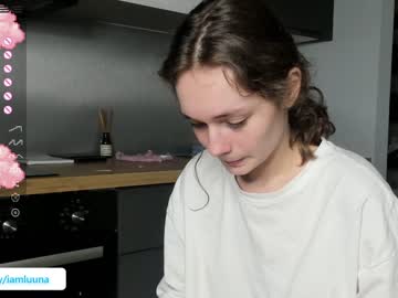webcam girl mxxnsxsul image #2836282