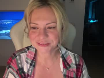 webcam girl kiradivine image #2773083