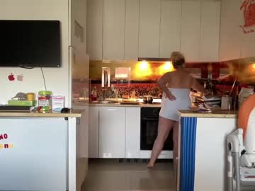 webcam girl kiradivine image #4740268