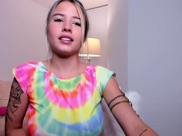 webcam girl naivebby01 image #961366