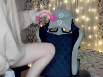 webcam girl olishaxd image #3391228