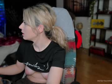 webcam girl kimilee22 image #6056791