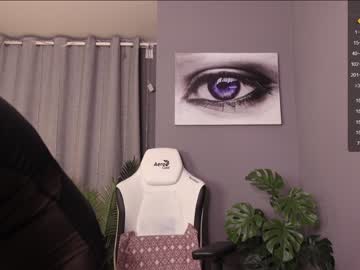 webcam girl meganiex image #6387975