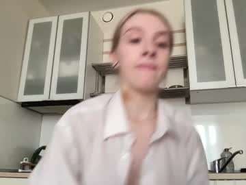 webcam girl crystallluna image #4937466