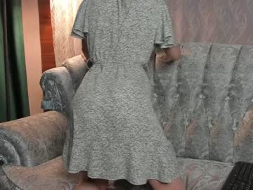 webcam girl dino_barbie image #4853363