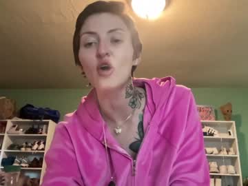 webcam girl oftenelle image #3728217