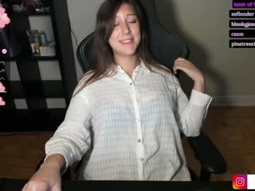 webcam girl alexa_dream image #2675196