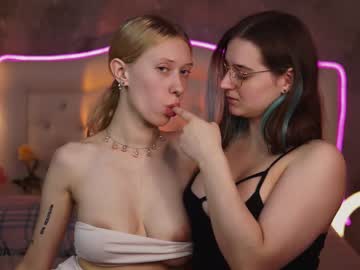 webcam girl julia_tina image #3244381