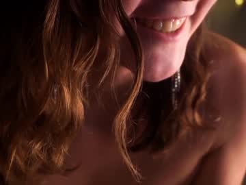 webcam girl helenmoors image #6078285