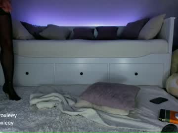 webcam girl roxy_blue_eyed_ image #1226065