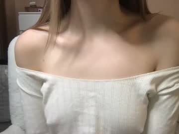 webcam girl babycowgirl21 image #6173136