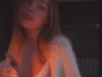webcam girl bibi_it_is image #5369776
