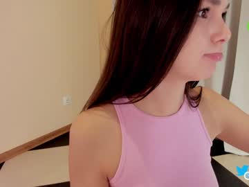 webcam girl hollyextra image #5624113