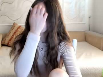 webcam girl alisa_foxxx image #2739237