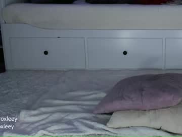 webcam girl roxy_blue_eyed_ image #1505762