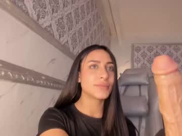 webcam girl bellaxxx_ image #2916452