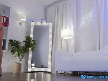 webcam girl eva_fashionista image #1835104