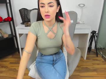 webcam girl dariaa_doll image #4297625