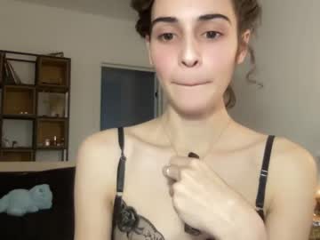 webcam girl wonderland_stia image #5607593
