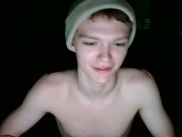 webcam man fezlynxx image #5030206