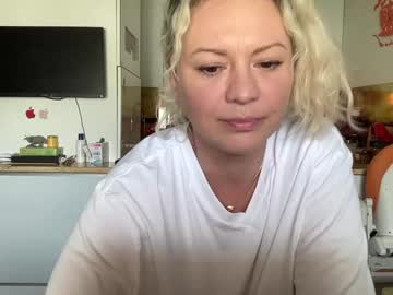 webcam girl kiradivine image #4661048