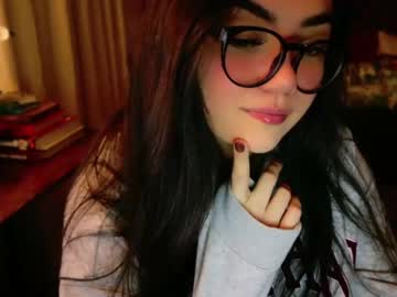 webcam girl annatigarr image #6158782