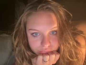 webcam girl heyitzhailey image #2403390