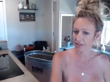 webcam couple jess_glamis96 image #1985392