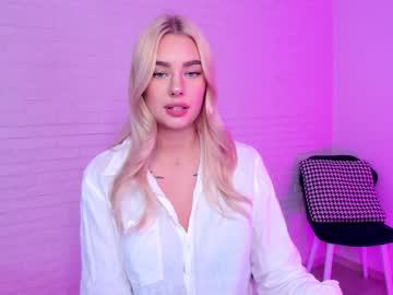 webcam girl 8a8y_nura image #1527880