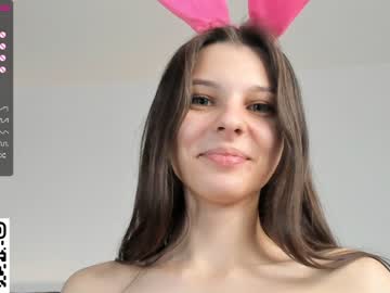 webcam girl peek_in_my_window image #5864215