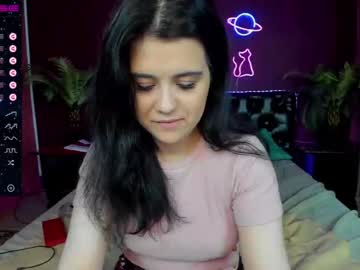 webcam girl sharlotte_gilbi image #2163576