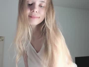 webcam girl infinite_reality image #5395435