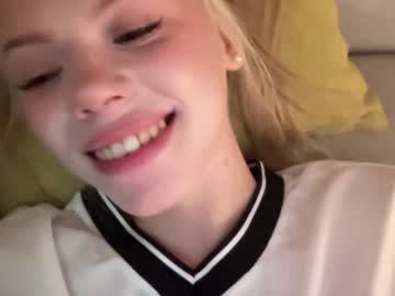 webcam girl sonyaplush image #3914277