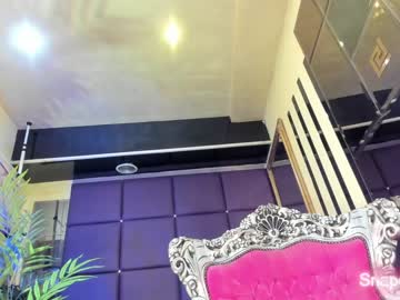 webcam girl royalsquirt_ image #1319548
