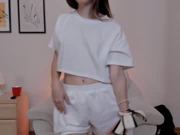 webcam girl alainacrosby image #4971333