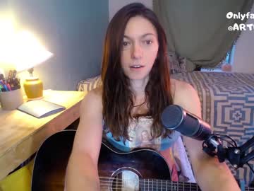 webcam girl artemisfit image #1957085
