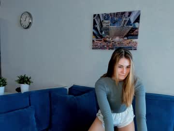 webcam girl crystalrober image #3708203
