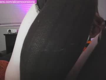 webcam girl alice_moonstone image #1047743