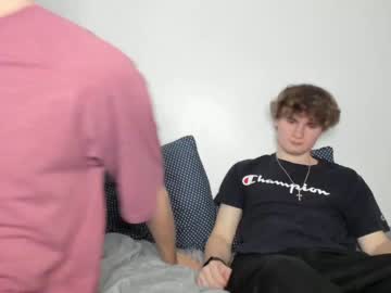 webcam man peachyyyboyyy image #1219119