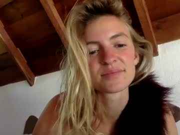 webcam girl maidenmothercrone image #3532035