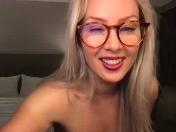 webcam girl creative_director image #4944436