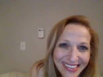 webcam couple cumguzzlin23 image #6252558