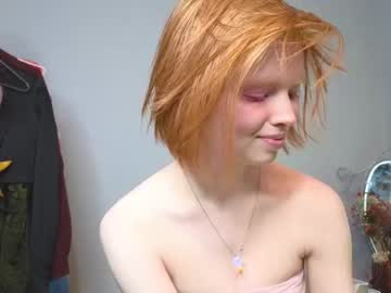 webcam girl ginger_hugs image #6371300