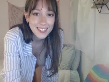 webcam girl bigeyesxo image #2065418