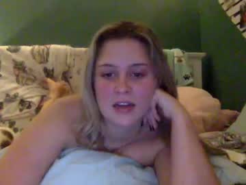 webcam girl _savannahcat_ image #823786