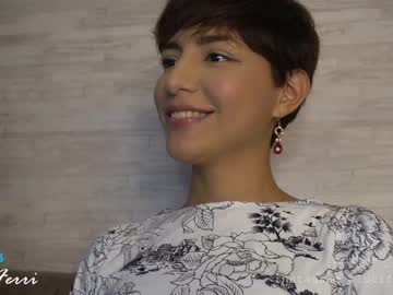 webcam girl lucia_ferri image #2073088