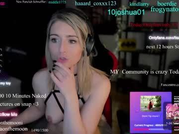 webcam girl kimilee22 image #4383673
